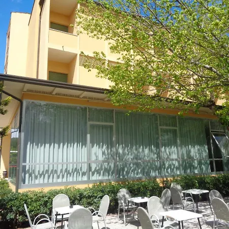 Gazza فندق San Mauro Mare